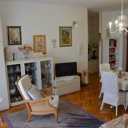 Apartments Sunce Makarska Esterno foto
